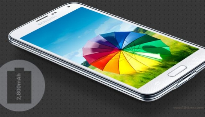 Cat-de-mult-tine-bateria-telefonului-Samsung-Galaxy-S5
