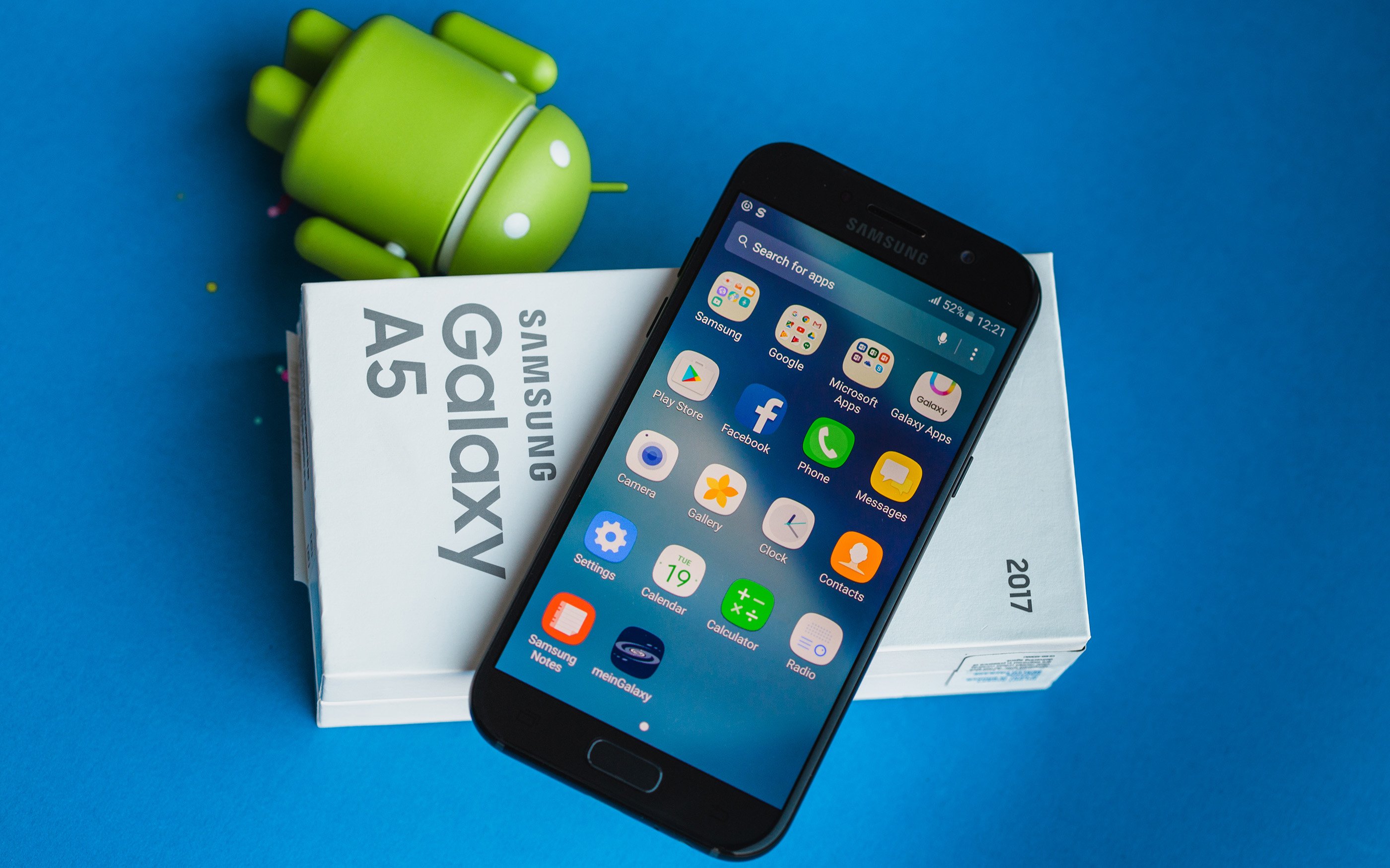 Accesoriile obligatorii pentru modelul Samsung Galaxy A5 2017