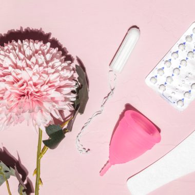 Avantajele absorbantelor reutilizabile pentru menstruație: O opțiune sustenabilă și sănătoasă