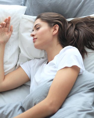 Cum te ajută dopurile de urechi să ai un somn odihnitor