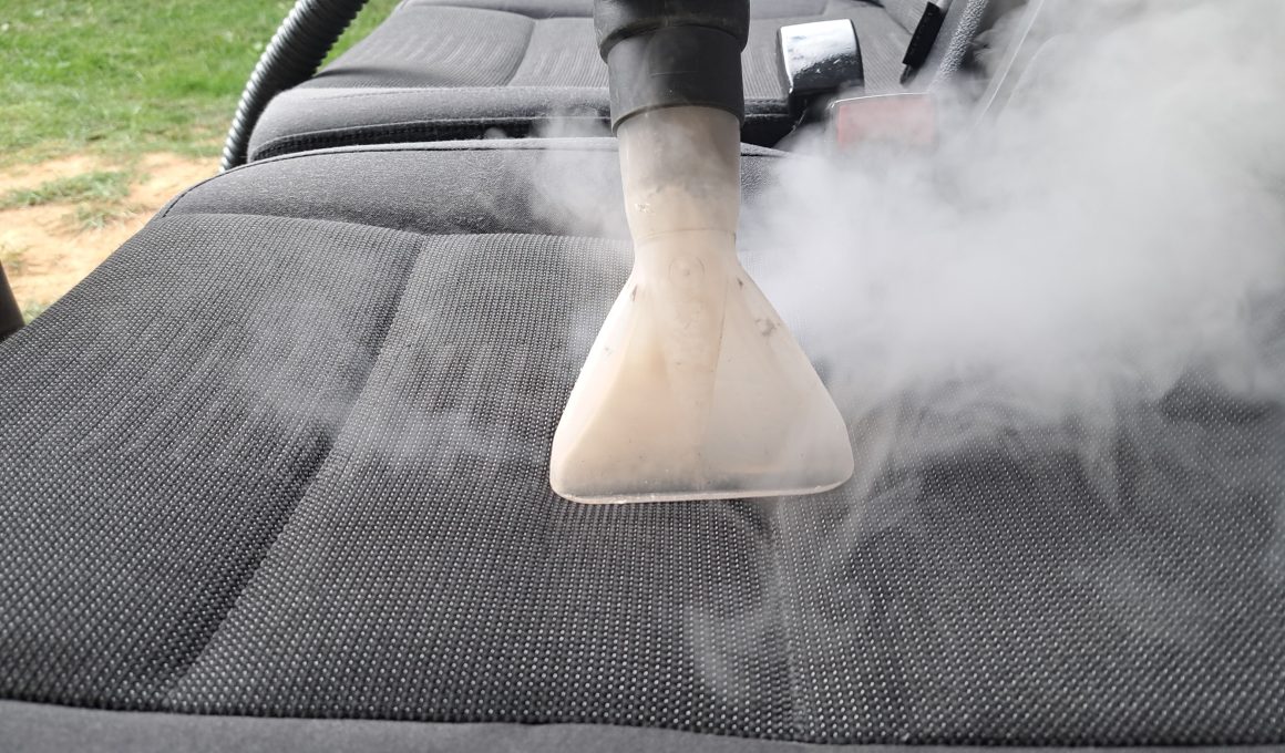 curatare tapiterie saltele canapele cu aburi , spalare cu aburi tapiterie oradea, spalatorie curatatorie igienizare