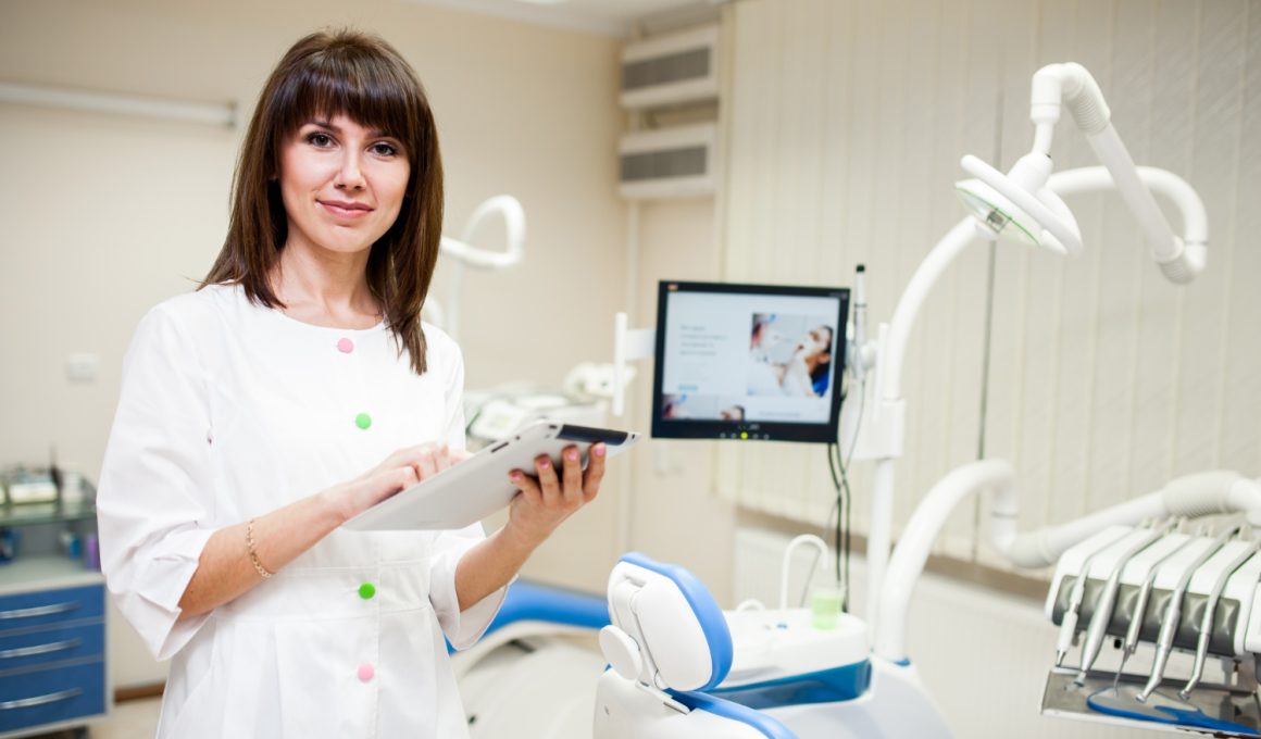 Ce servicii oferă 3DentaSoft medicilor stomatologi din România