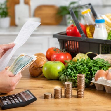 Cum influențează inflația economia, explicat pe înțelesul tuturor